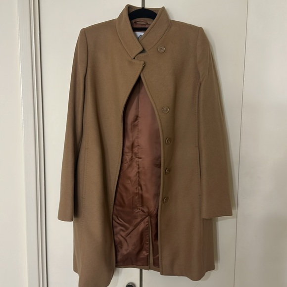 Babaton Rosewood Slim-fit Wool Coat - Picture 8 of 16